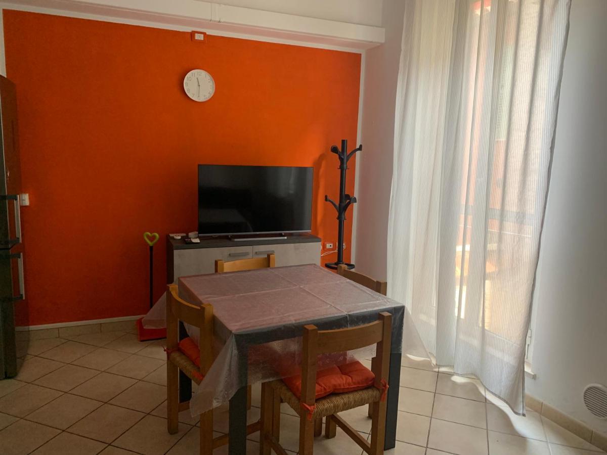 Casa Tangerina Appartement Pesaro Buitenkant foto